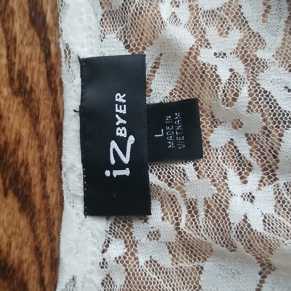 (L) Iz Byer Off White Lace Loose Fit Flowy Sheer Top Nylon Blend Elastic Waist - Picture 3 of 9